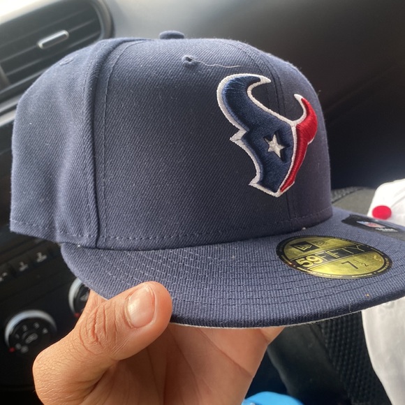 Bb - Picture 6 of 12